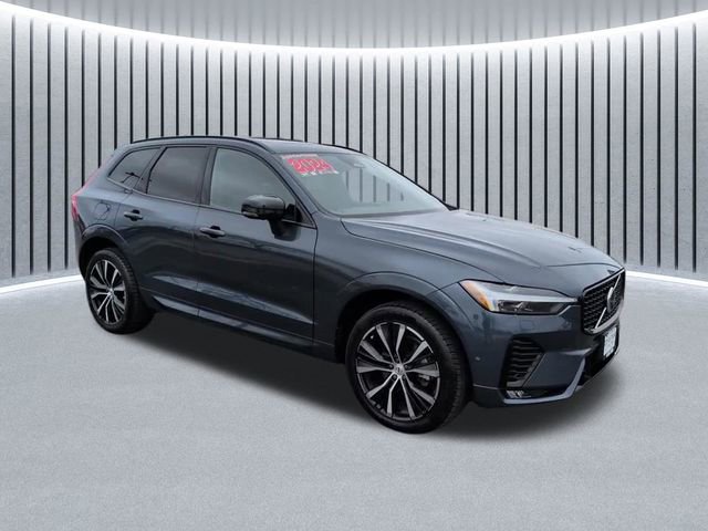 Used 2024 Volvo XC60 B5 Plus image 3