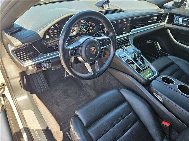 Used 2018 Porsche Panamera 4 image 10