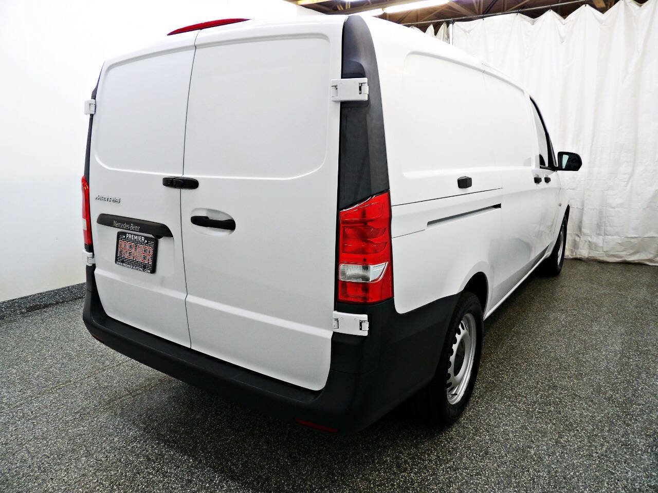 Used 2019 Mercedes-Benz Metris image 5