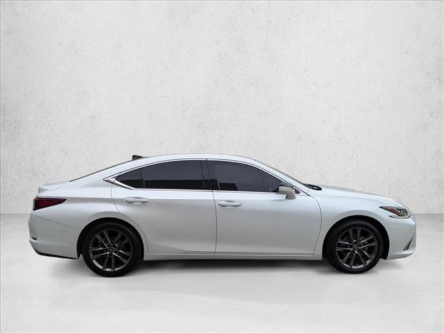 Used 2019 Lexus ES 350 w/ Premium Package image 4