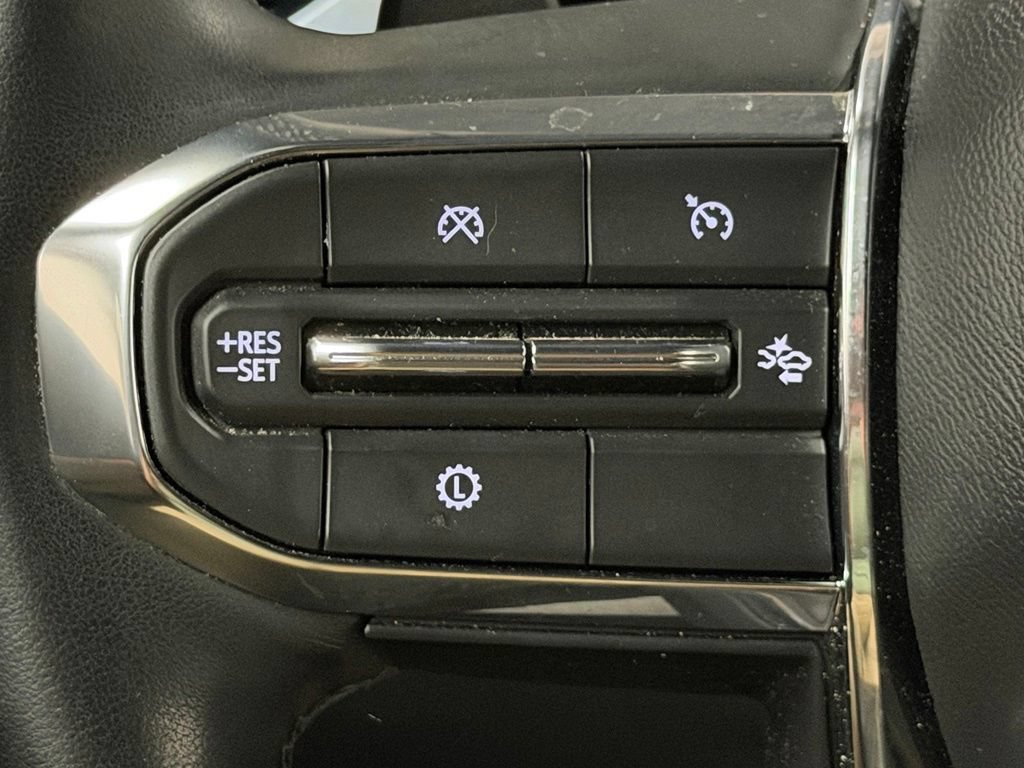 Certified 2025 GMC Acadia Elevation w/ Black Edition FWD image 37