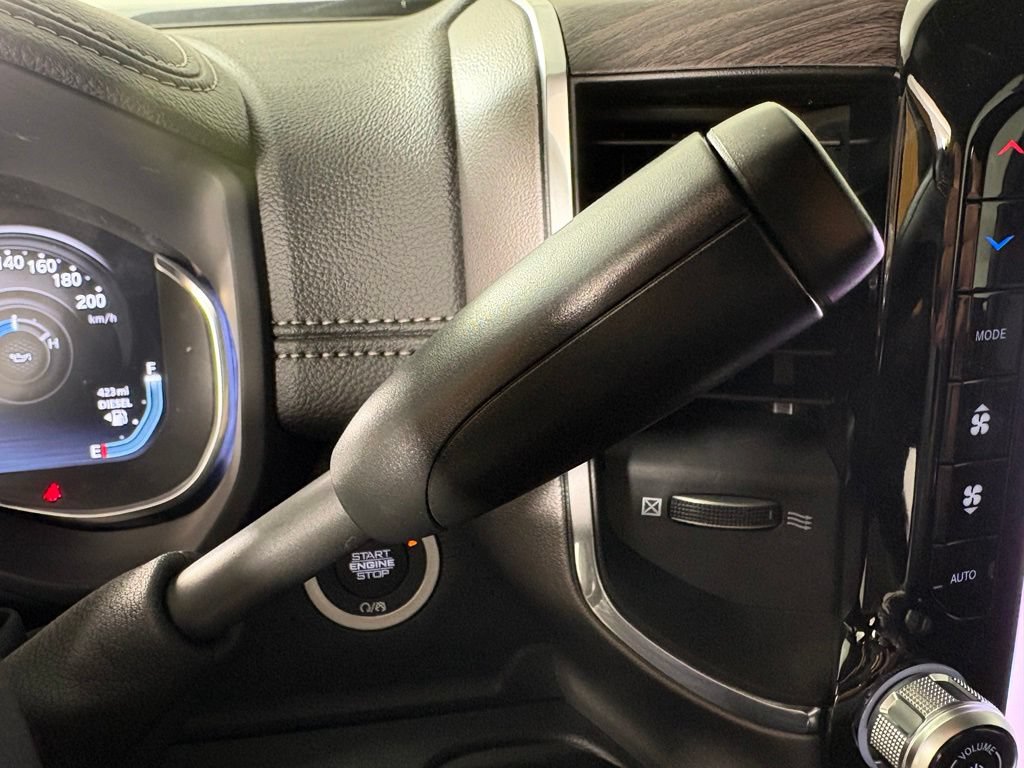 New 2026 RAM 2500 Laramie AWD/4WD image 28