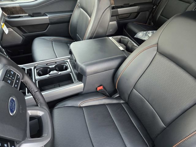 New 2026 Ford F250 Lariat w/ Lariat Premium Package image 9