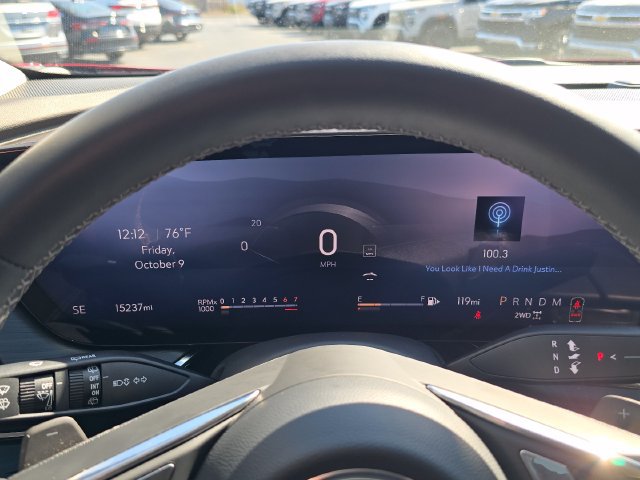 Used 2025 Buick Envision Preferred AWD/4WD image 27