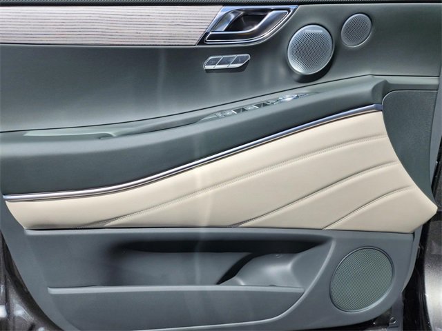 New 2025 Genesis GV80 3.5T Prestige image 7