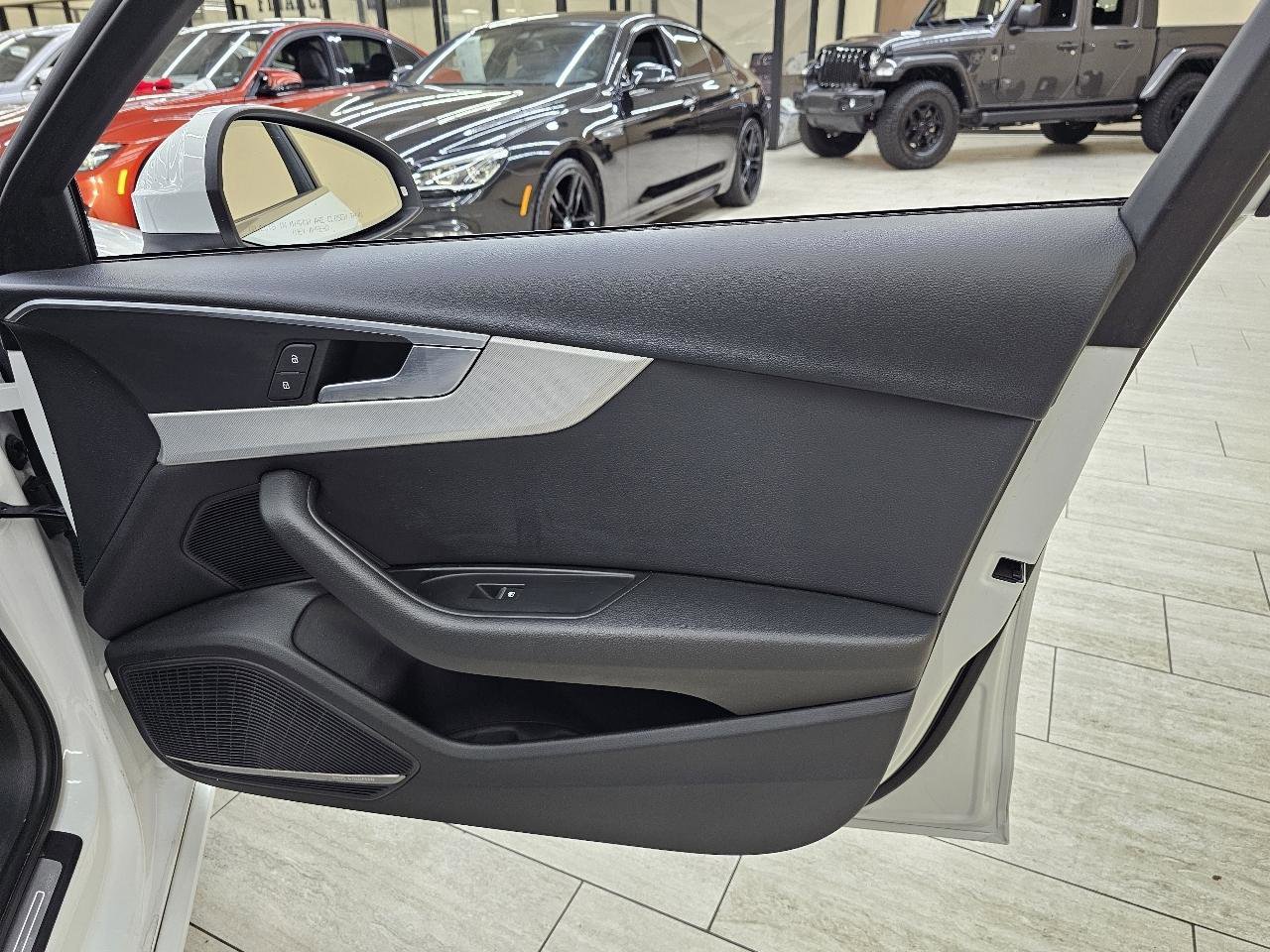 Used 2017 Audi A4 2.0T Premium Plus w/ Premium Plus Package image 37