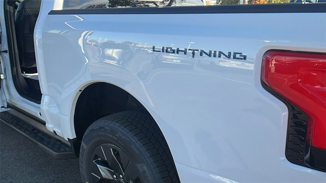 New 2025 Ford F150 Lightning Lariat image 17