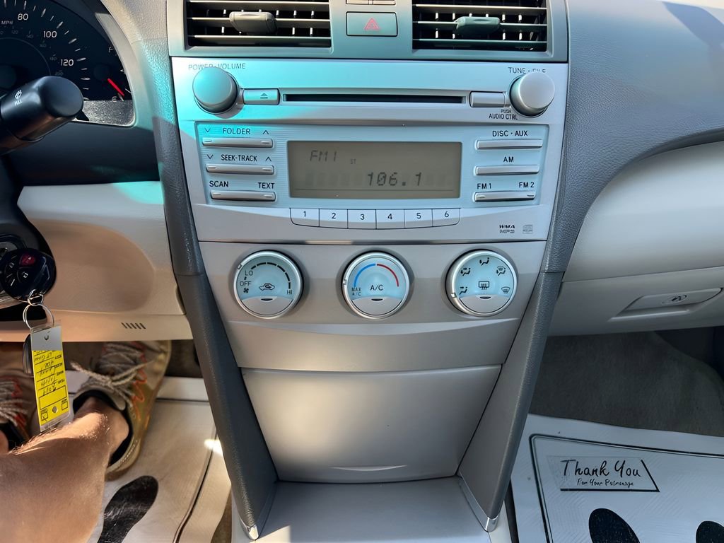 Used 2009 Toyota Camry SE FWD image 20