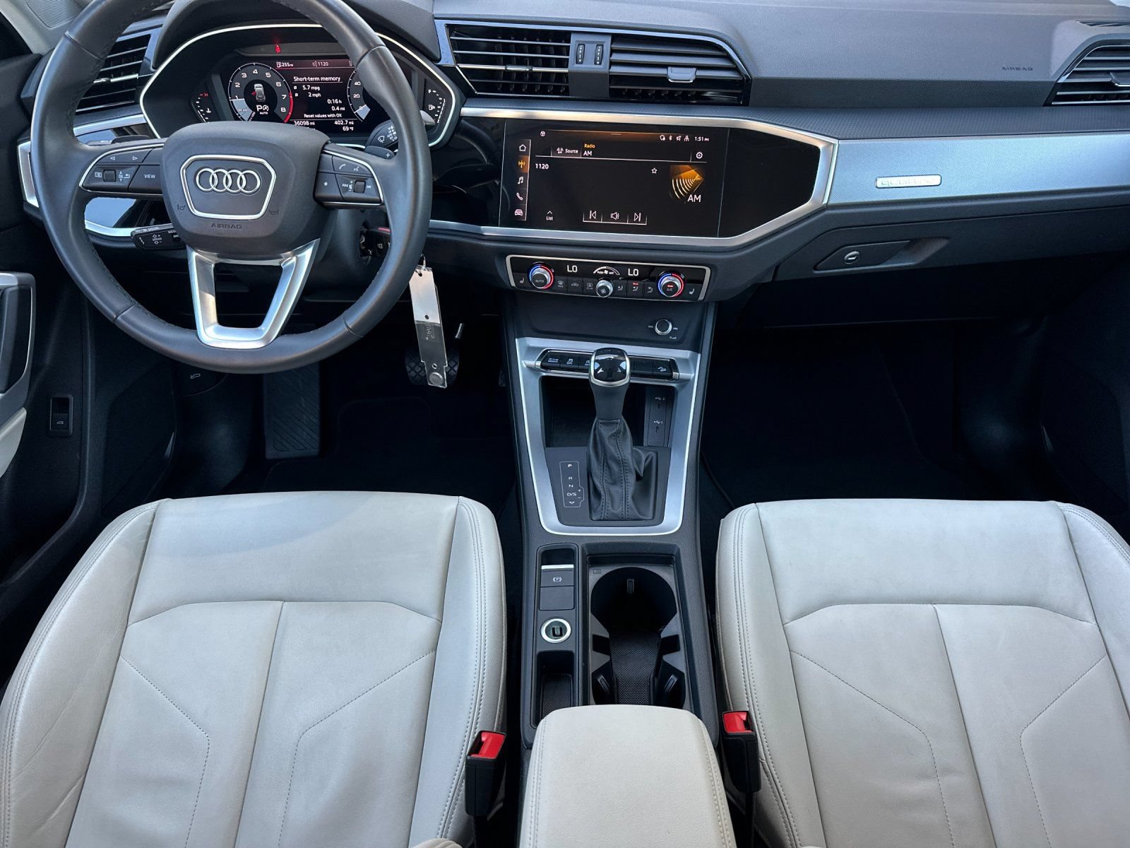 Used 2025 Audi Q3 2.0T Premium AWD/4WD image 14