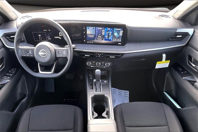 New 2026 Nissan Kicks S image 5