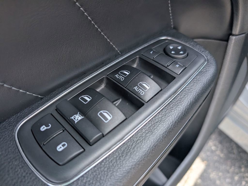 Used 2019 Dodge Charger Scat Pack w/ Daytona Edition Group image 15