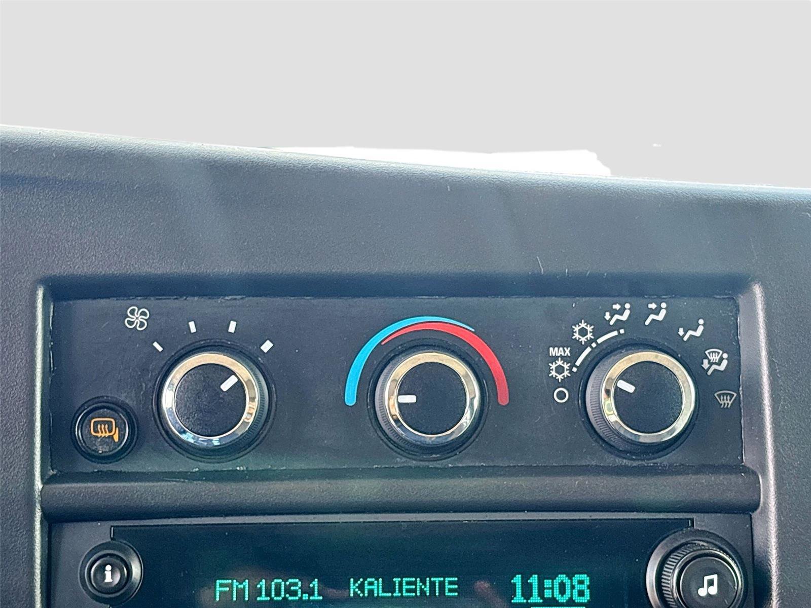 Used 2018 Chevrolet Express 3500 LT w/ LT Preferred Equipment Group image 15