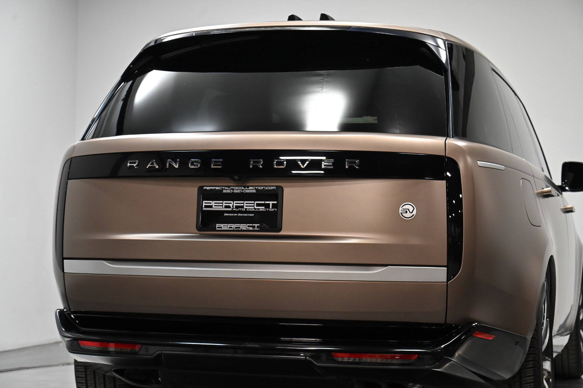 Used 2023 Land Rover Range Rover LWB SV Autobiography image 77