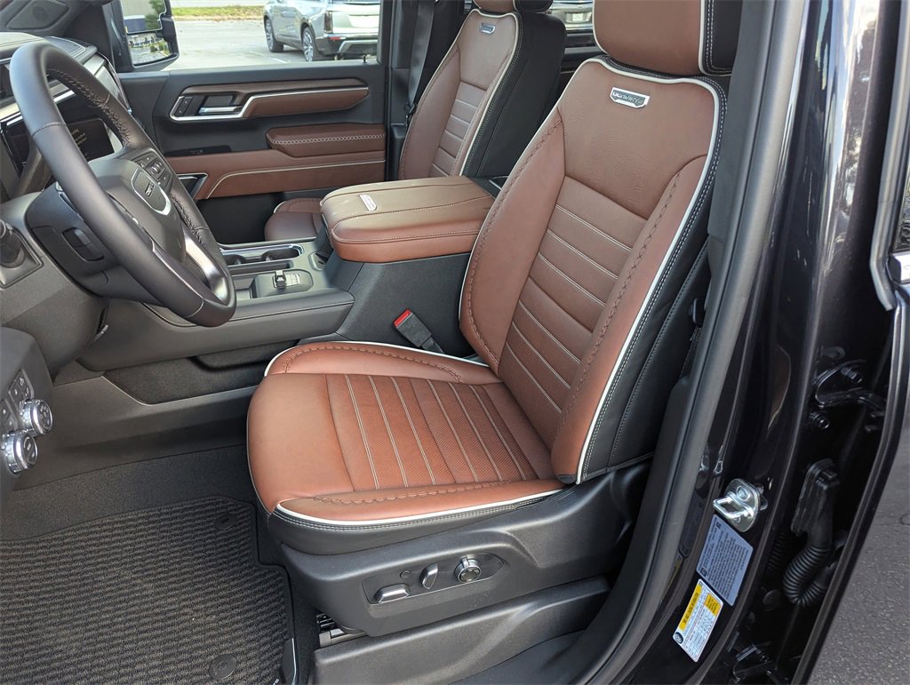New 2026 GMC Sierra 2500 Denali Ultimate image 11