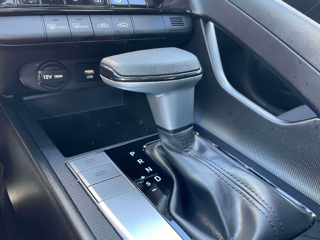 Certified 2023 Hyundai Elantra SEL FWD image 29