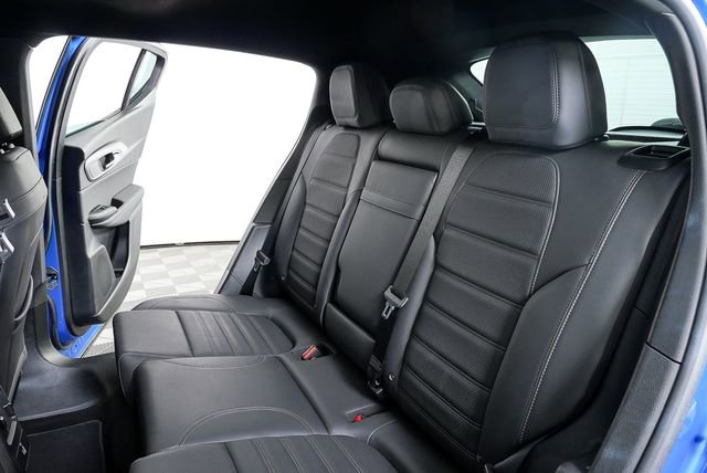 Used 2024 Alfa Romeo Tonale Veloce w/ Premium Interior Package image 19