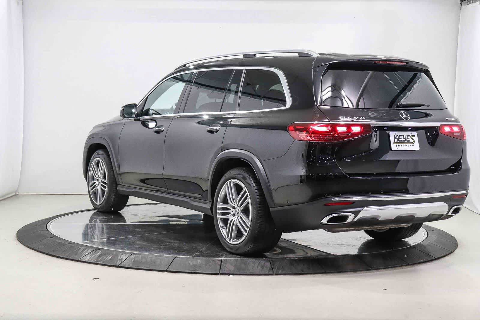 Certified 2025 Mercedes-Benz GLS 450 4MATIC image 2