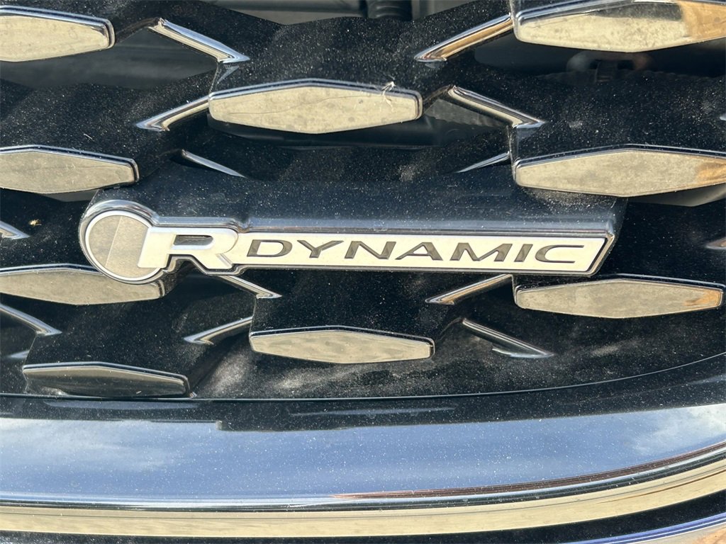 Used 2024 Jaguar F-PACE R-Dynamic S image 13