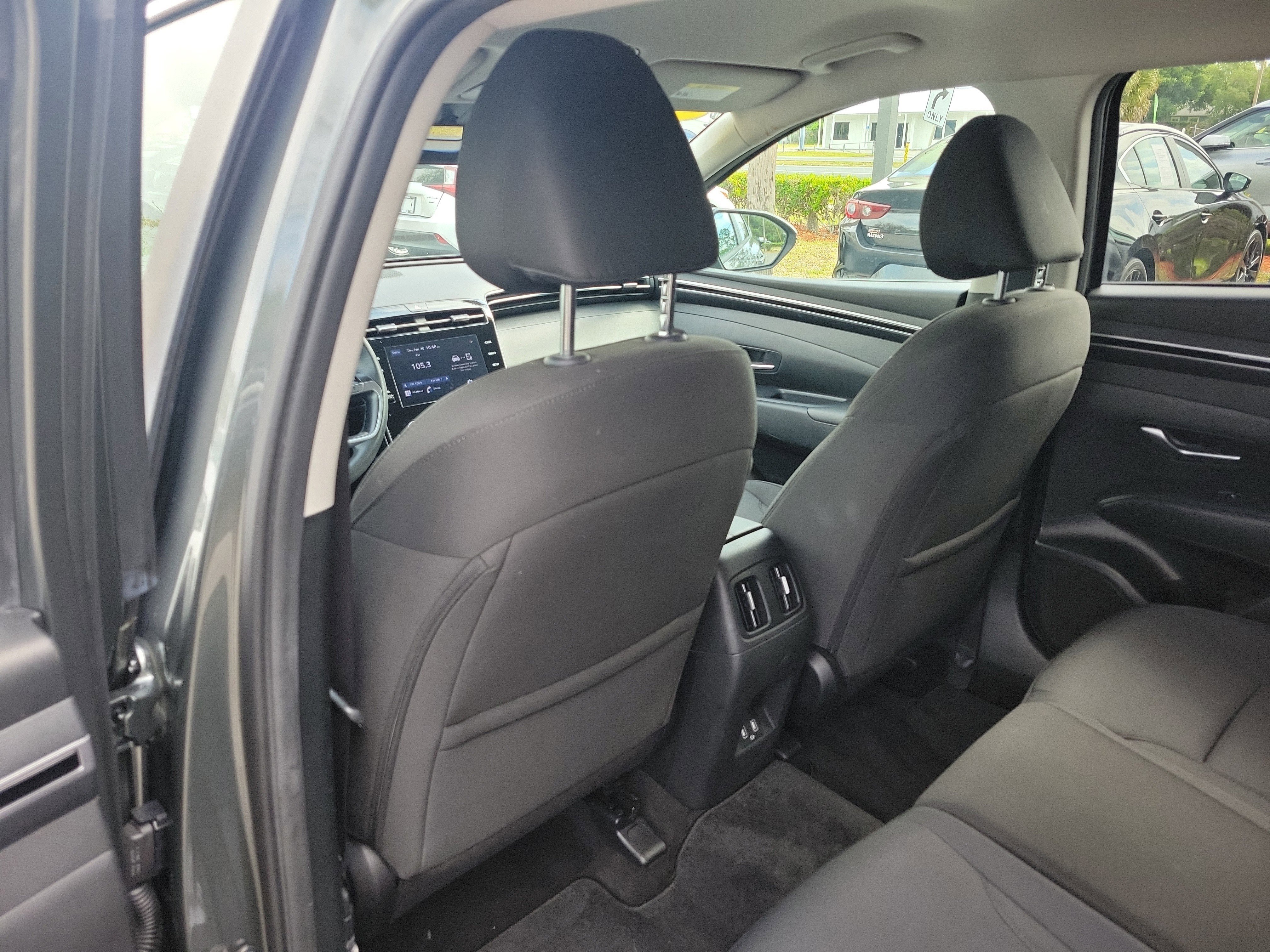 Used 2022 Hyundai Tucson SEL FWD image 16