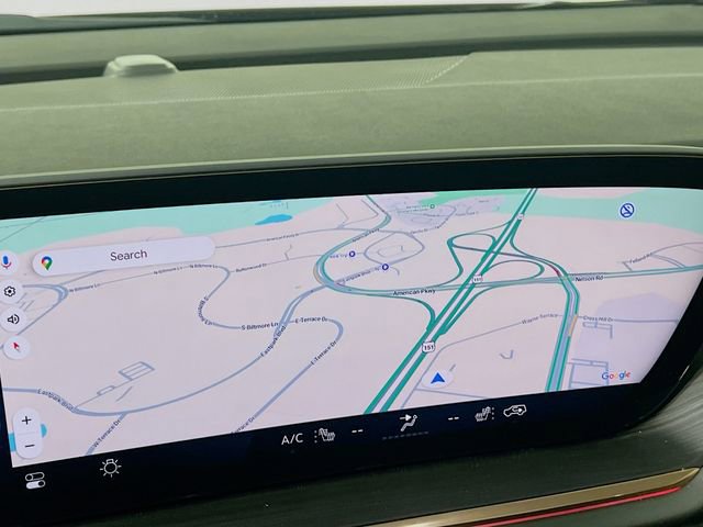 New 2025 Buick Envision Avenir image 13