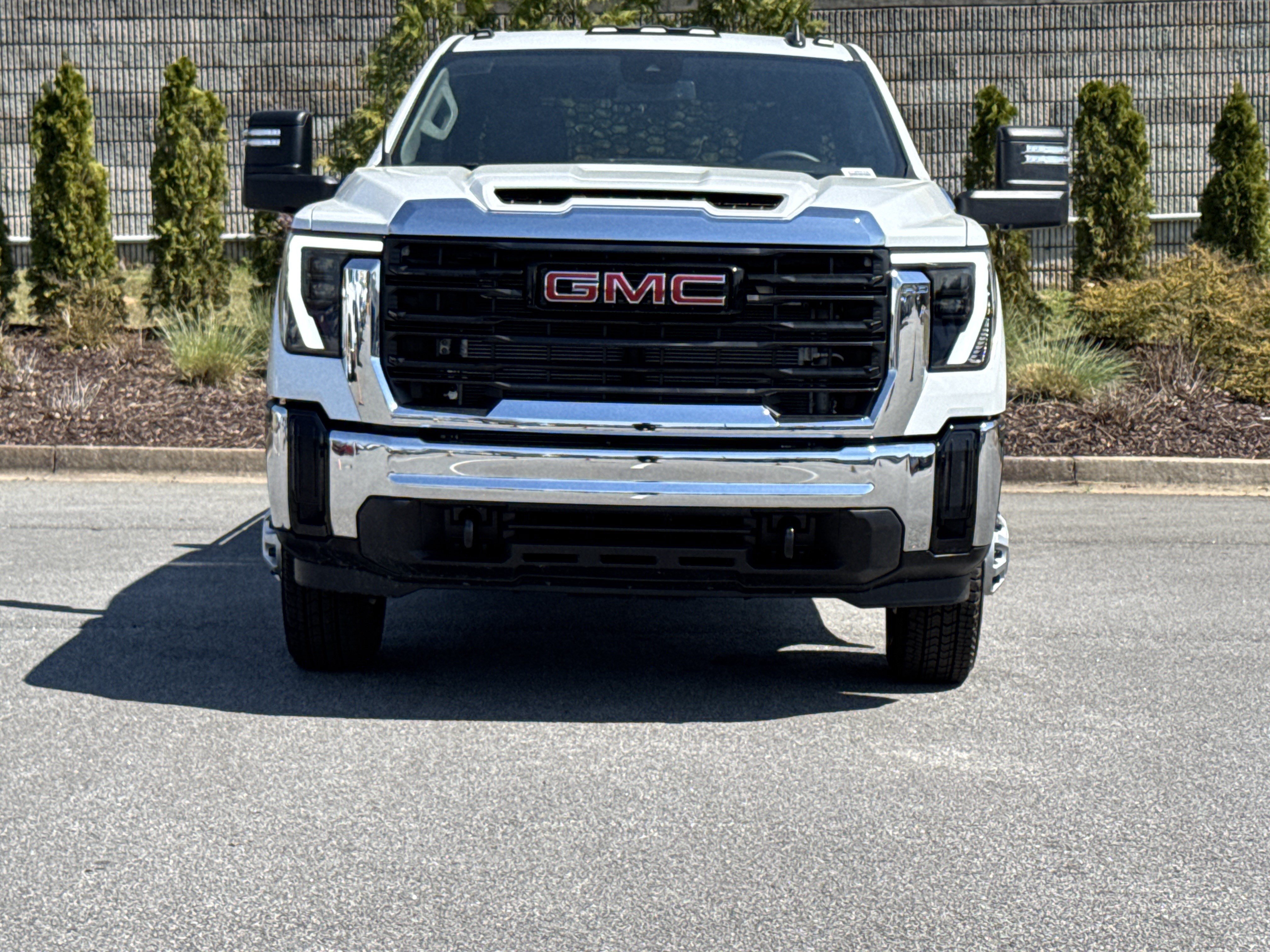 New 2026 GMC Sierra 3500 Pro w/ Convenience Package AWD/4WD image 3