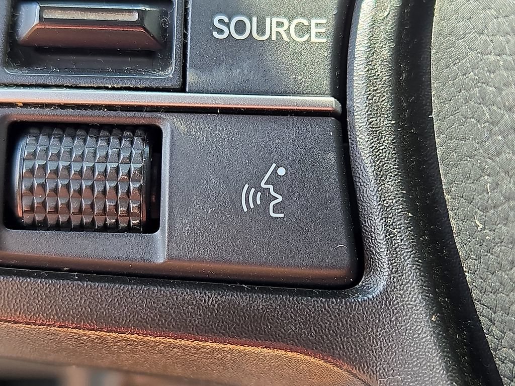 Used 2024 Honda HR-V LX image 25