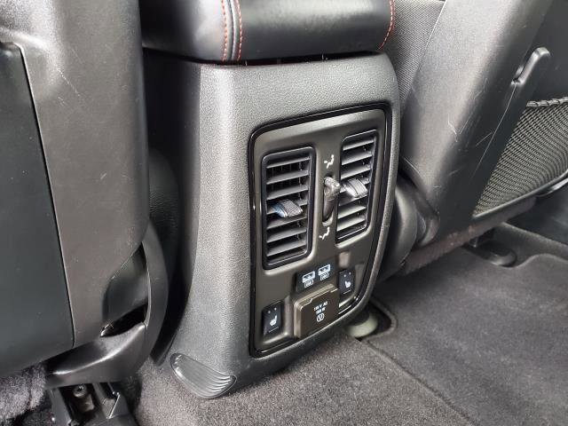 Used 2023 Dodge Durango GT image 29