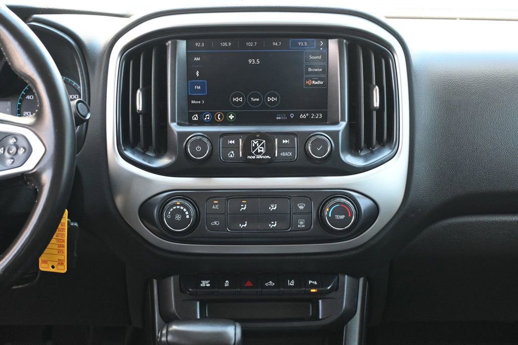 Used 2019 Chevrolet Colorado LT w/ LT Convenience Package RWD image 12