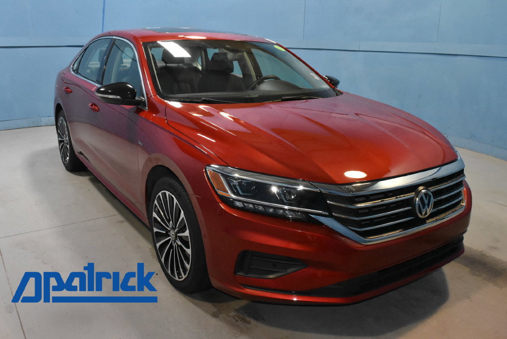 Used 2022 Volkswagen Passat 2.0T