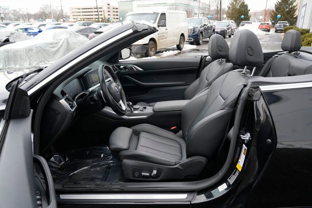 Used 2021 BMW 430i Convertible w/ Premium Package image 22