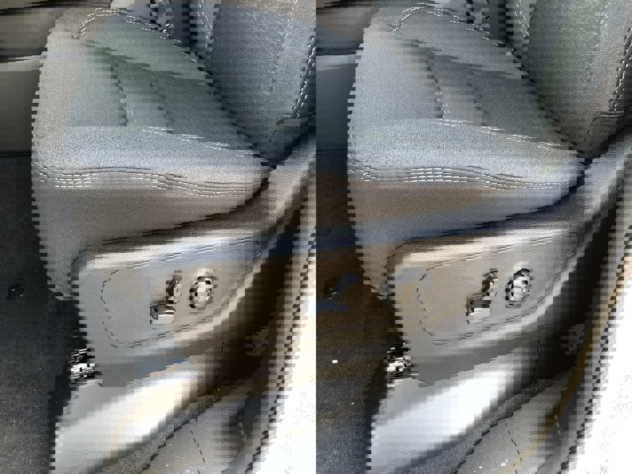 New 2026 RAM 1500 4x4 Crew Cab image 22