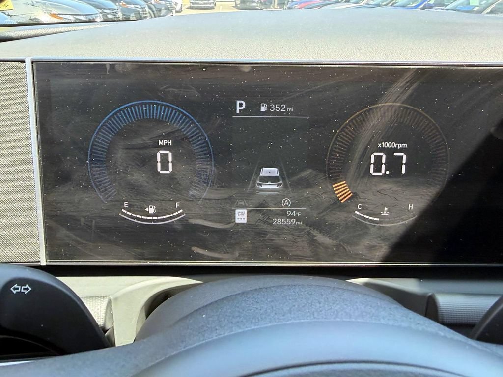 Certified 2025 Hyundai Tucson SEL AWD/4WD image 27