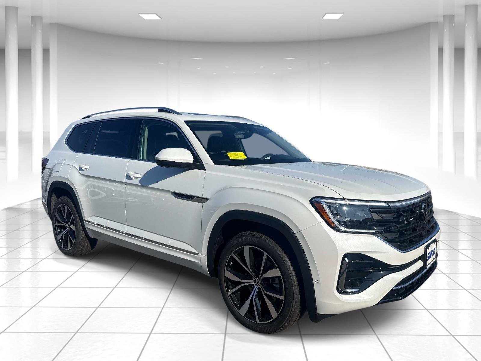 New 2026 Volkswagen Atlas SEL Premium R-Line