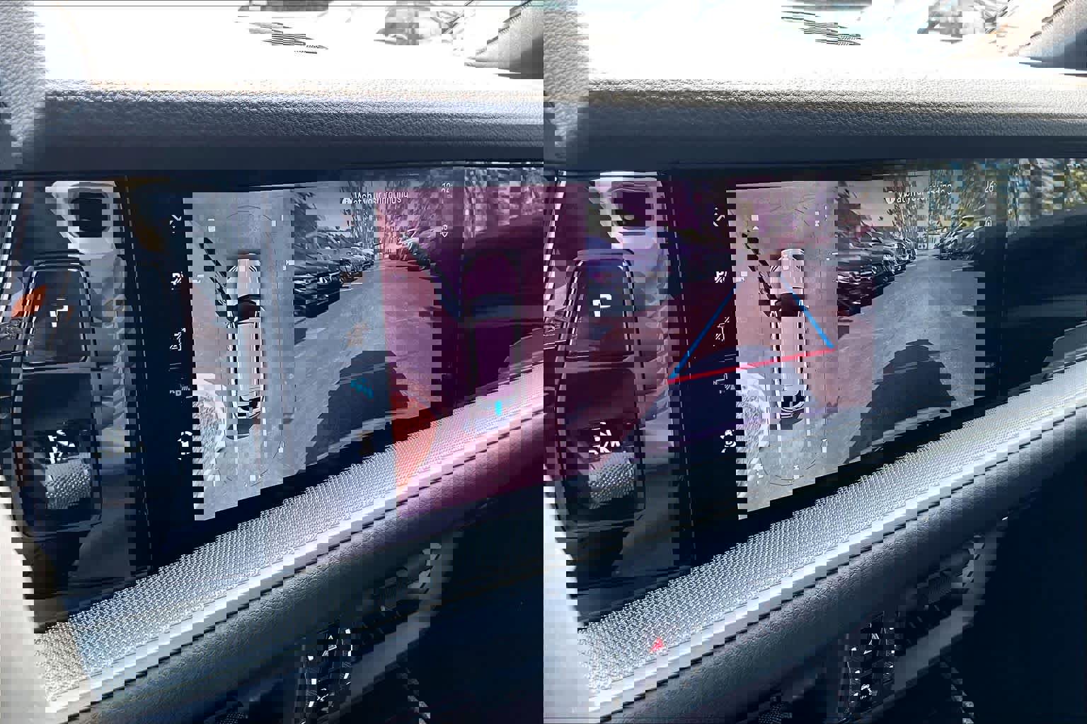 Used 2025 Porsche Cayenne image 27