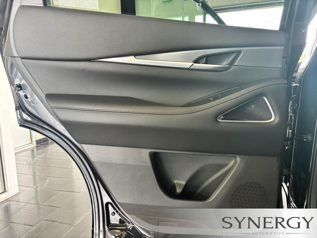 New 2027 INFINITI QX60 Luxe w/ Cargo Package FWD image 22