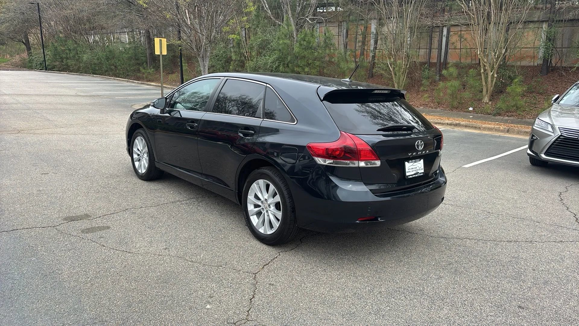Used 2013 Toyota Venza LE w/ LE Convenience Pkg FWD image 7