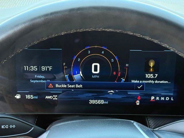 Used 2025 Chevrolet Equinox LT AWD/4WD image 9