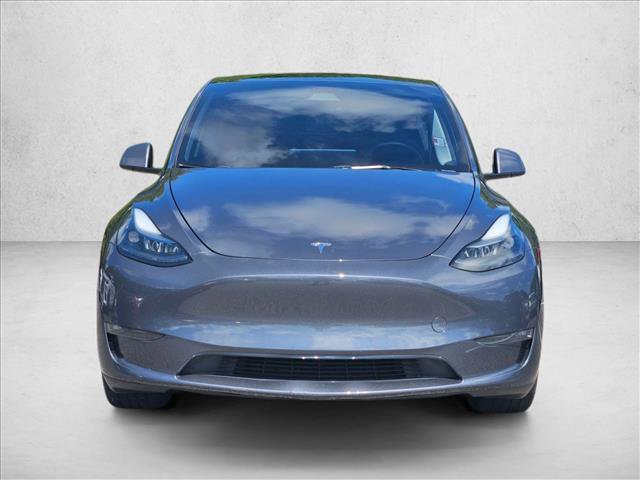 Used 2023 Tesla Model Y Long Range AWD/4WD image 2