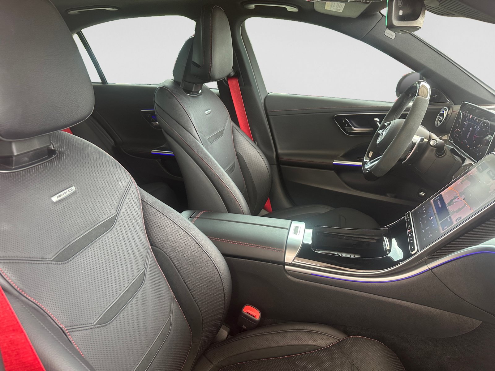 Used 2025 Mercedes-Benz C 43 AMG 4MATIC Sedan image 16