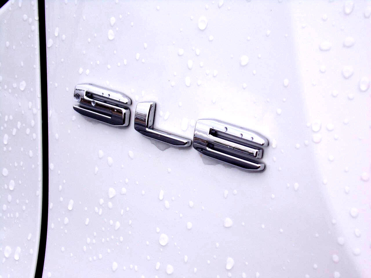 Used 2023 GMC Acadia SLE w/ Driver Convenience Package image 38