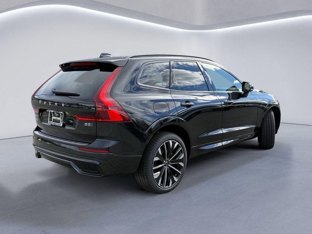 New 2026 Volvo XC60 B5 Ultra w/ Protection Package Premier image 4