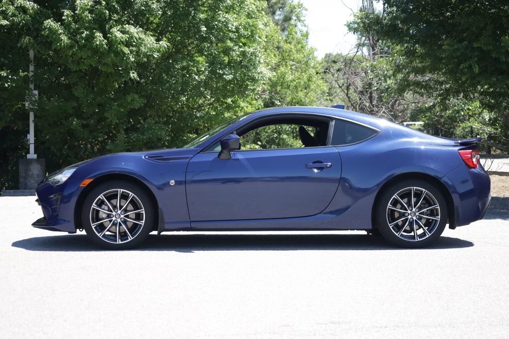 Used 2020 Toyota 86 image 3