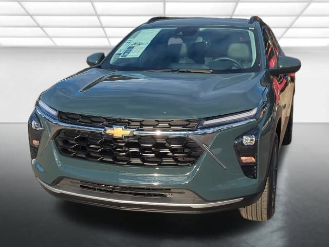 Certified 2025 Chevrolet Trax LT image 21