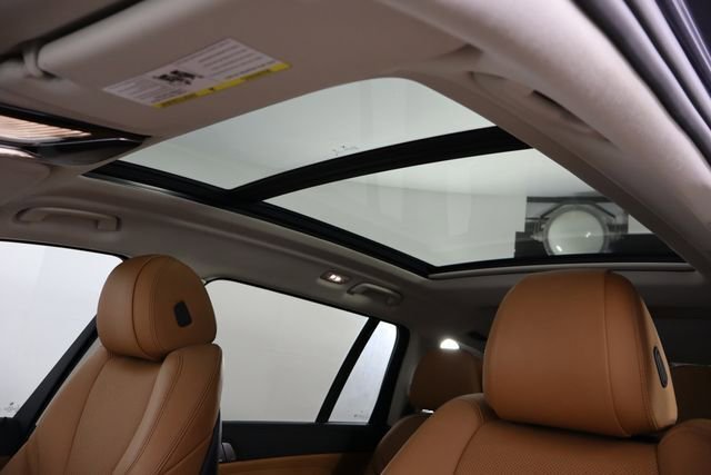 Used 2021 BMW X7 xDrive40i w/ Cold Weather Package image 30