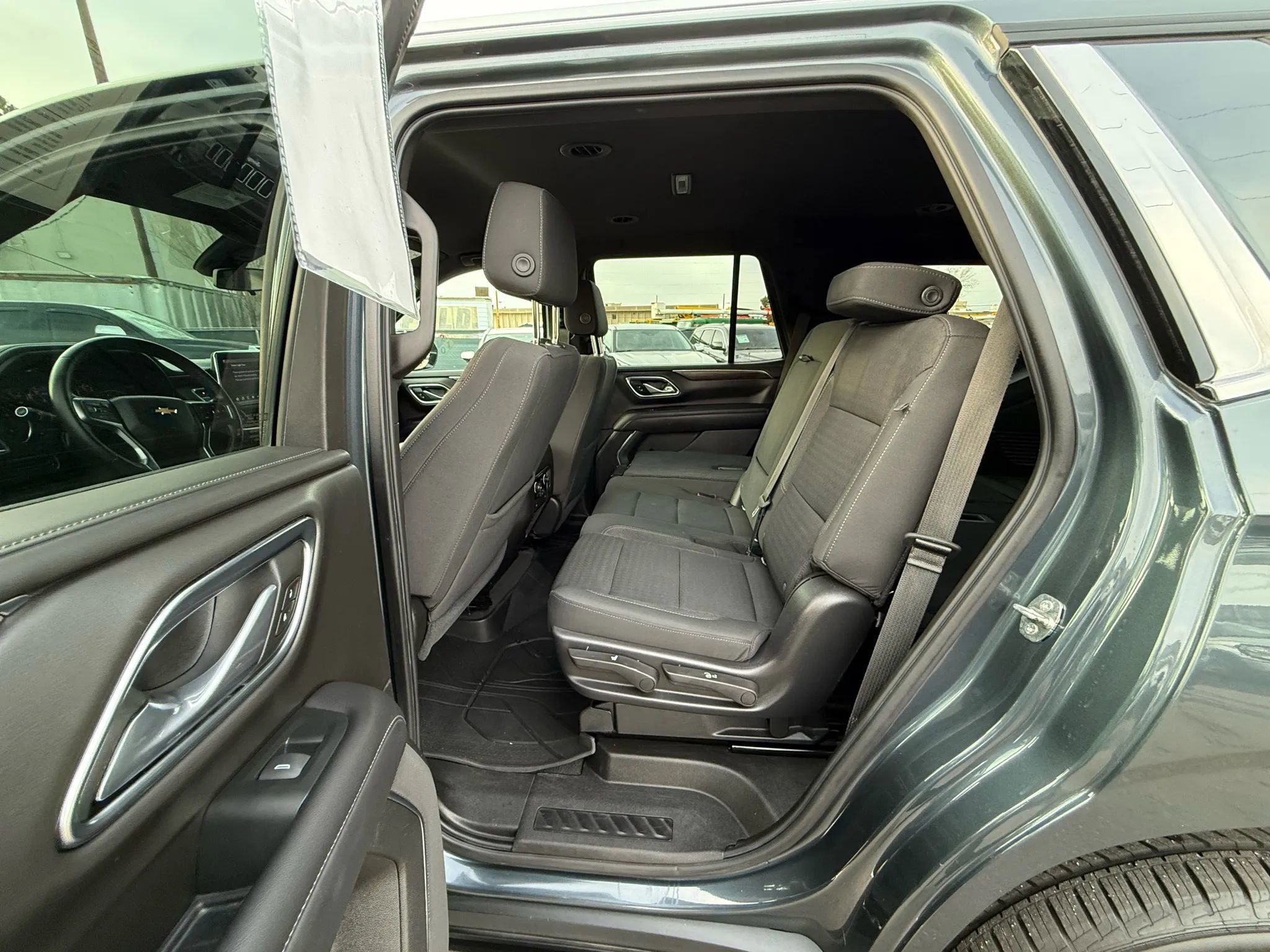 Used 2021 Chevrolet Tahoe LS image 16