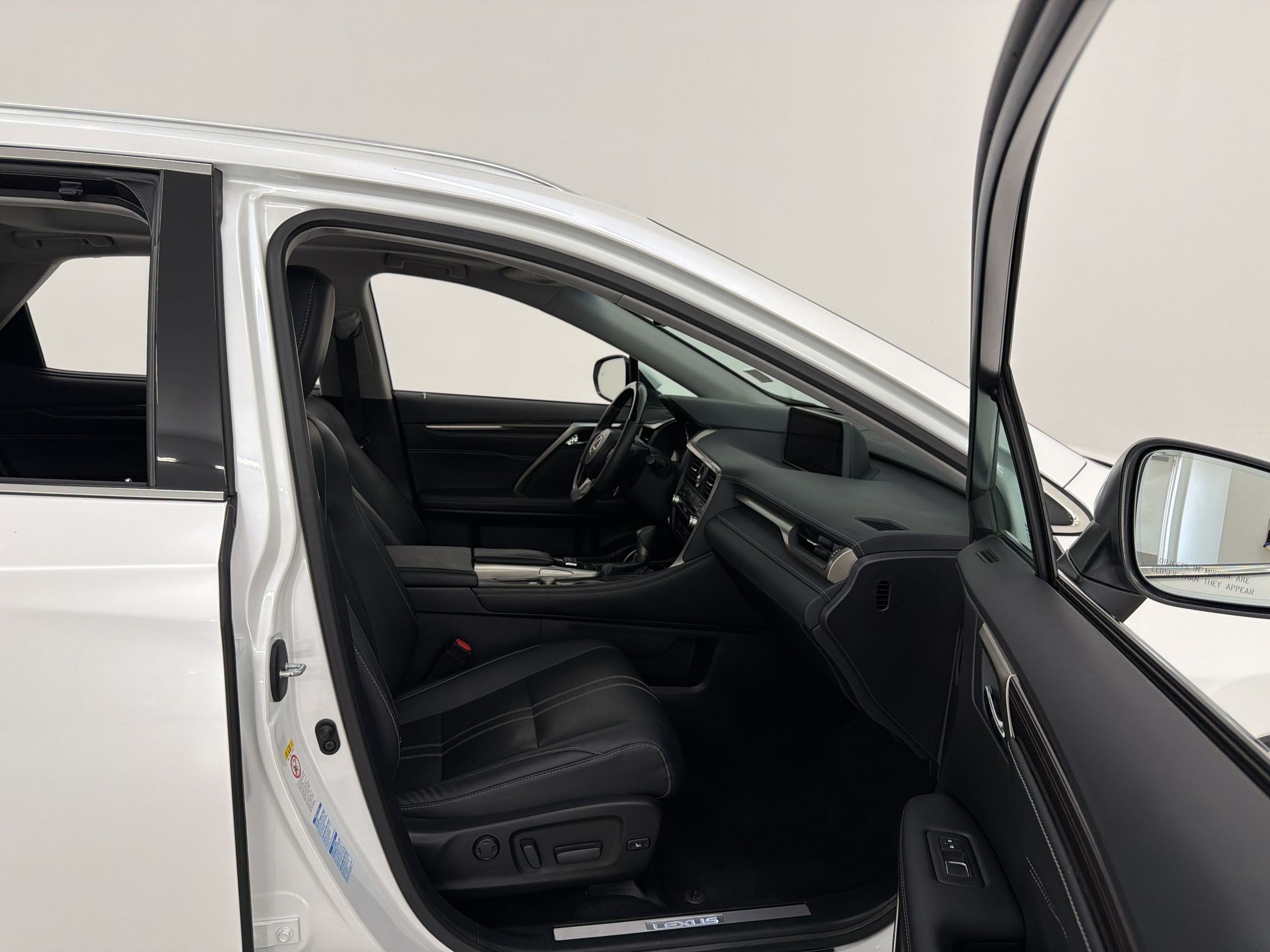 Used 2016 Lexus RX 350 AWD w/ Luxury Package image 29