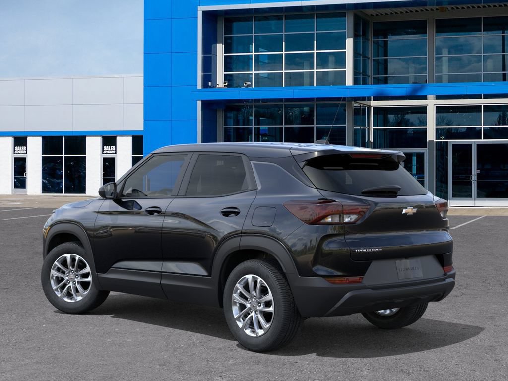 New 2026 Chevrolet TrailBlazer LS w/ LS Convenience Package FWD image 3