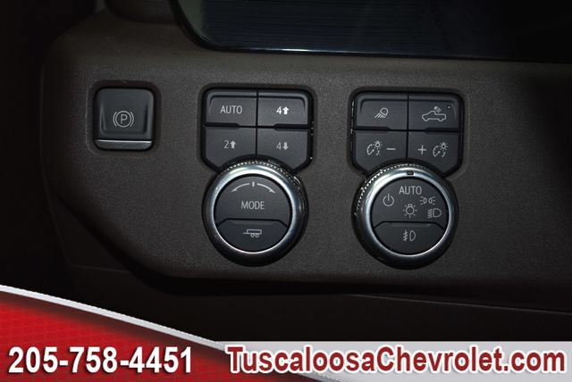 Used 2022 GMC Sierra 1500 SLT w/ X31 Off-Road Package AWD/4WD image 39