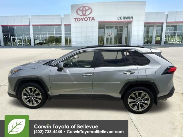 Used 2019 Toyota RAV4 XLE Premium w/ Protection Package FWD image 12