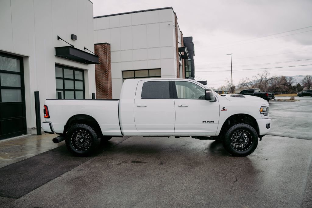 Used 2024 RAM 3500 Laramie w/ Night Edition image 11